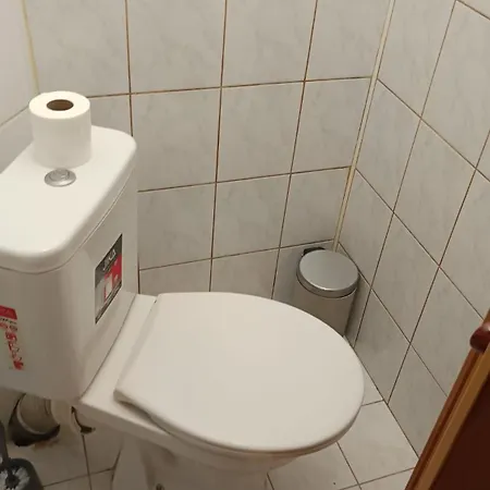 Budget Retro Apar Price Апартаменты